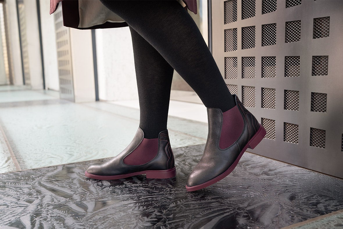 Think! Damen NINA Chelsea Boots mit Einschlupf - Material: Nappaleder - Farbe: Schwarz