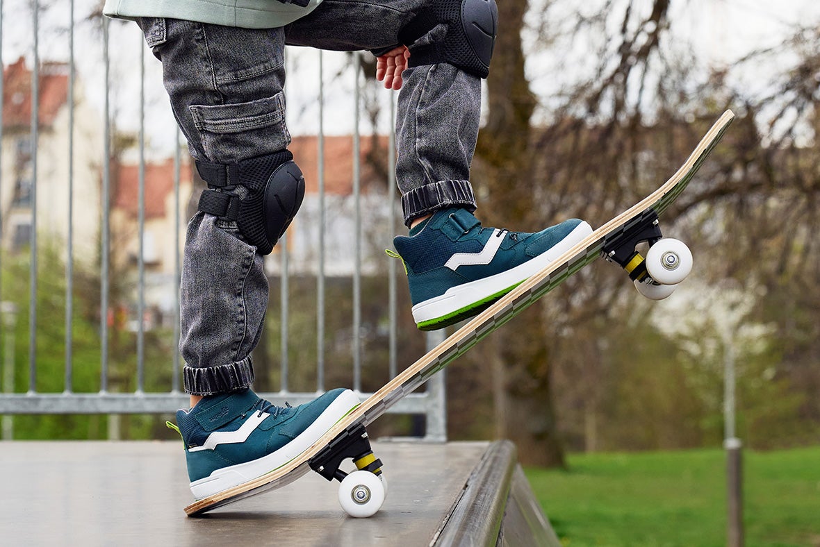 superfit Jungen MAVERICK Sneaker high mit Klett/Elastikschnürung - Material: Nubukleder - Farbe: Blau