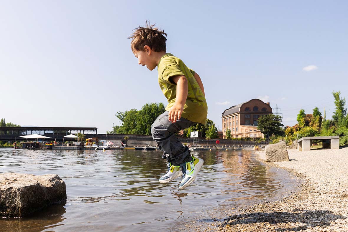 superfit Jungen KICKS Sneaker low mit BOA® Drehverschluss - Farbe: Blau - Material: Synthetik