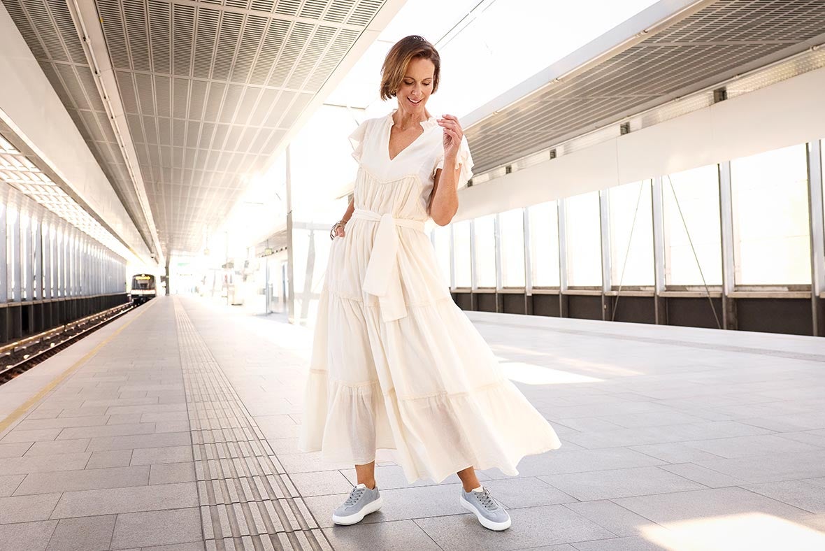 legero Woman T4 JUMP Sneakers low with Zip/Lacing - Colour: Blue