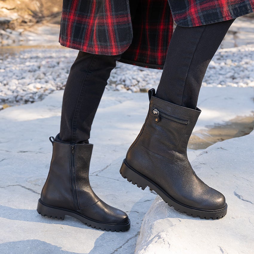 Think! Damen TRENTO Stiefelette mit Reißverschluss - Material: Nappaleder - Farbe: Schwarz
