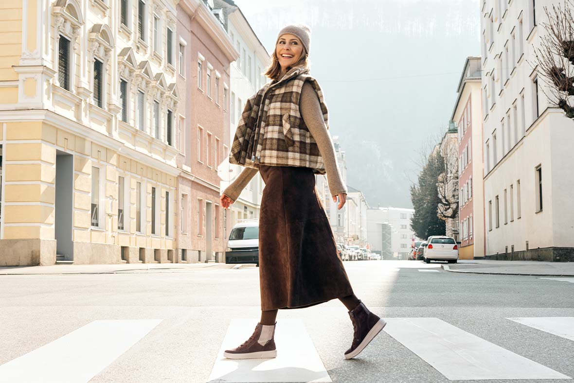 legero Woman REJOISE Lace-up boot with Zip/Lacing - Colour: Brown - Material: Nappa leather