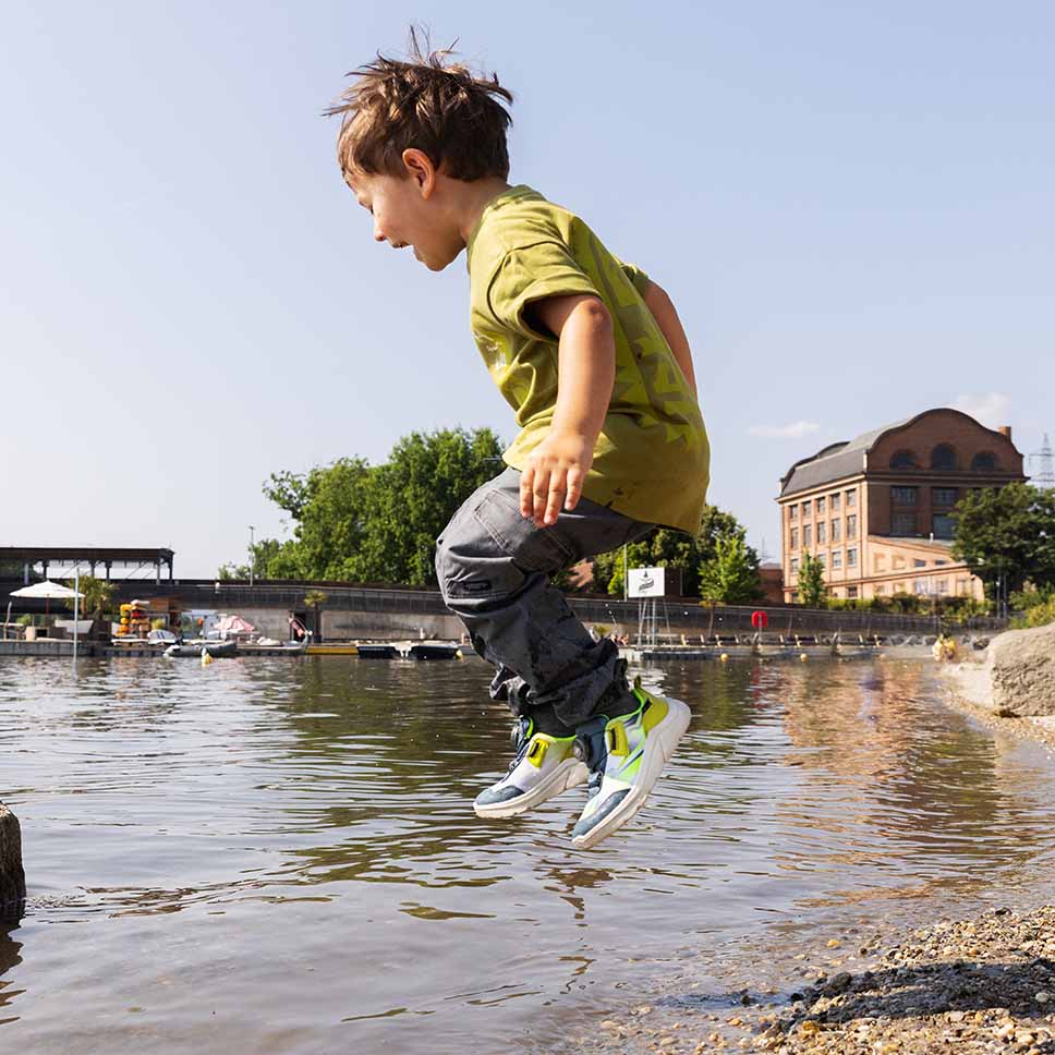 superfit Jungen KICKS Sneaker low mit BOA® Drehverschluss - Farbe: Blau superfit Jungen KICKS Sneaker low mit BOA® Drehverschluss - Farbe: Blau - Material: Synthetik