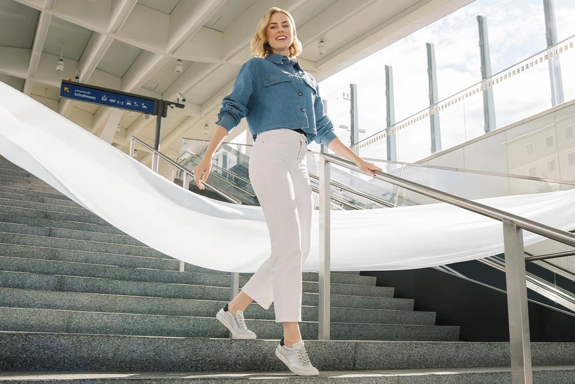 legero Damen SILENCE Sneaker low mit Reißverschluss - Material: Effektleder - Farbe: Metallic Silber