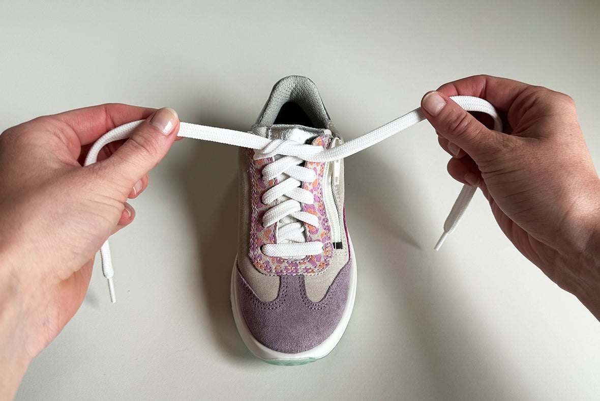 Tying shoelaces using the bunny ears technique, step 1 Tying shoelaces using the bunny ears technique, step 1: Preparation