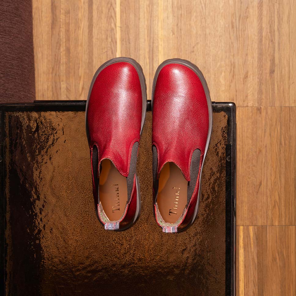 Think! Damen TRENTO Chelsea Boots mit Einschlupf - Farbe: Rot - Material: Nappaleder