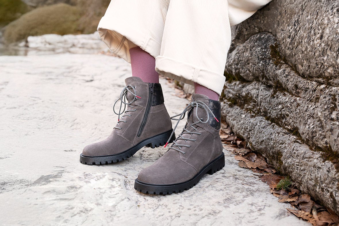 Think! Damen TRENTO Stiefelette mit Reißverschluss - Material: Lederkombination - Farbe: Grau