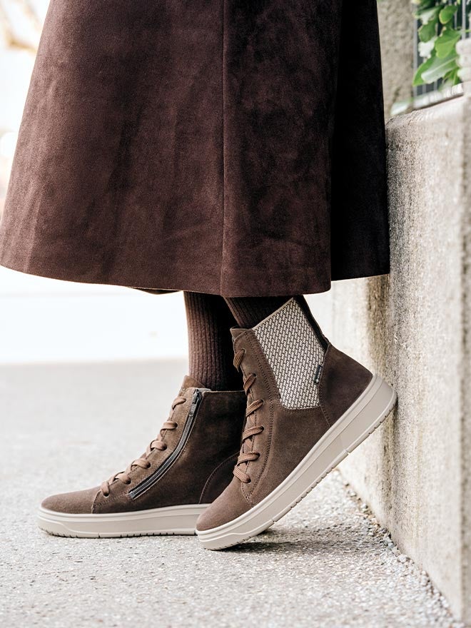 legero Damen REJOISE Schnürboots mit Reißverschluss/Schnürung - Farbe: Braun - Material: Nappaleder