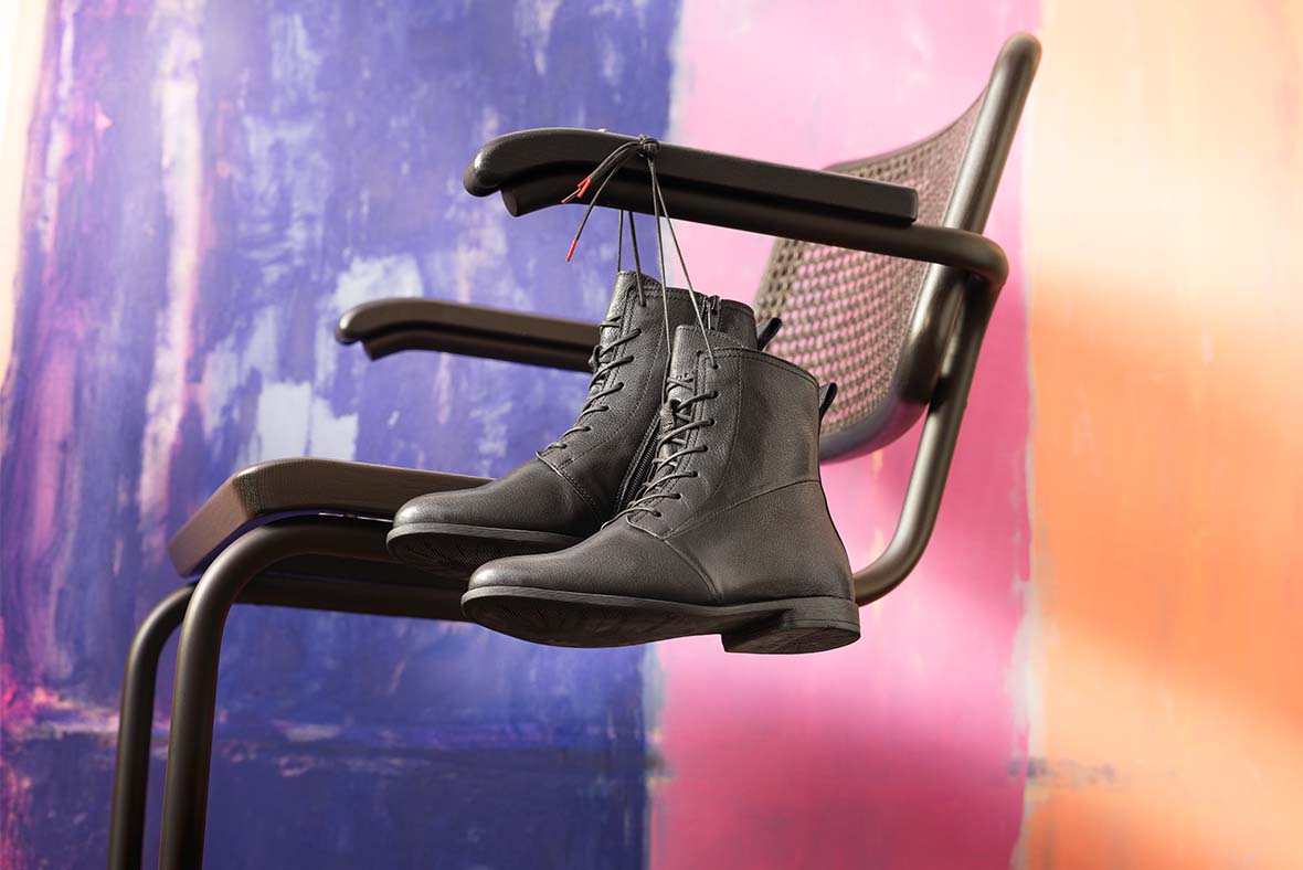 Think! Woman AGRAT 2 Ankle boot with Zip/Lacing - Colour: Black - Material: Nappa leather