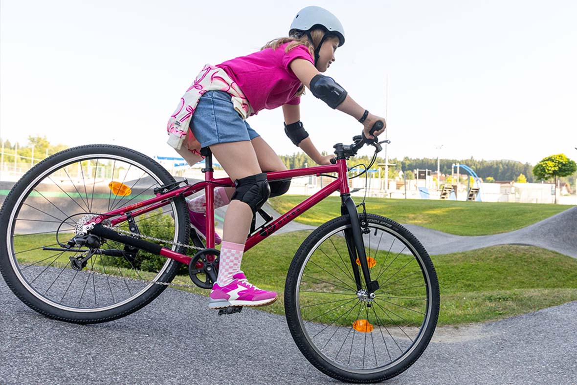 superfit Girls DASH Sneakers low with Lacing - Colour: Red - Material: Synthetic