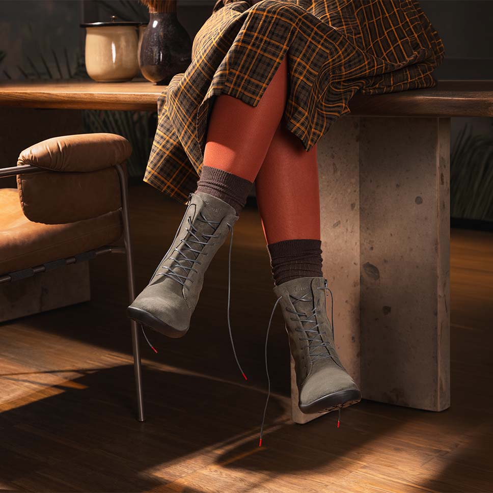 Think! Damen AGRAT 2 Stiefelette mit Reißverschluss/Schnürung - Farbe: Schwarz Think! Damen AGRAT 2 Stiefelette mit Reißverschluss/Schnürung - Farbe: Schwarz - Material: Nappaleder