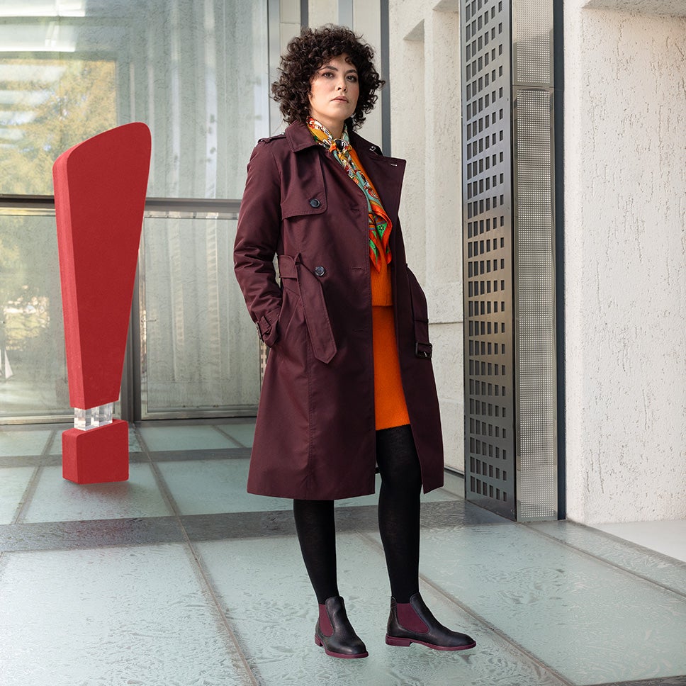 Think! Damen NINA Chelsea Boots mit Einschlupf - Material: Nappaleder - Farbe: Schwarz