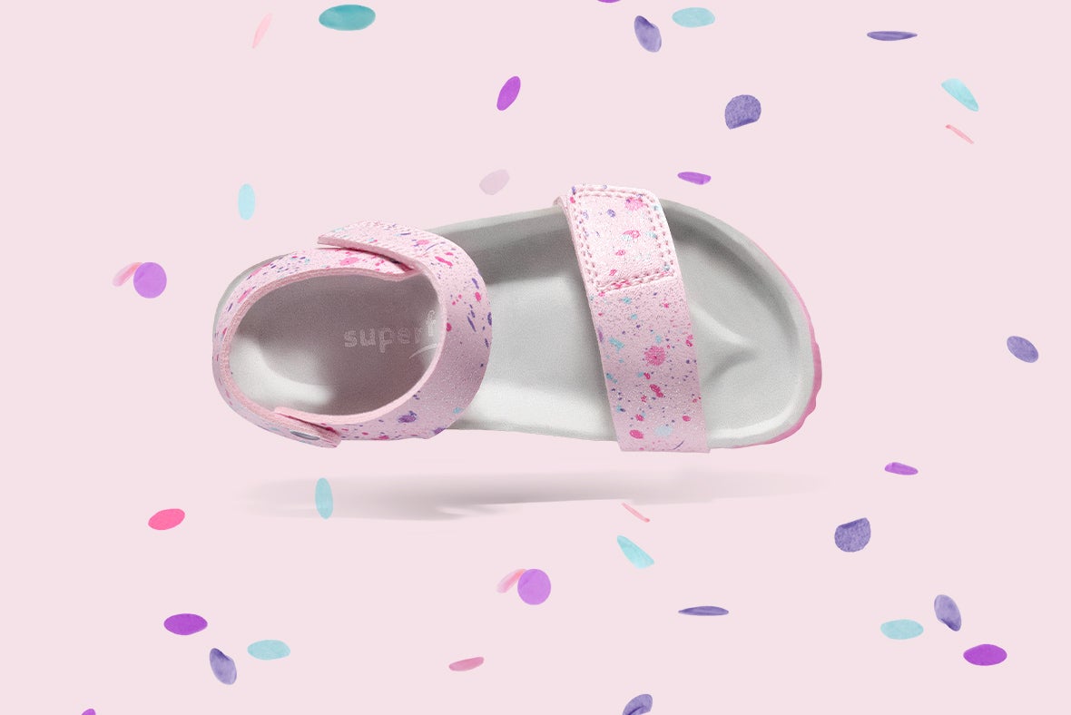 superfit Mädchen FUSSBETTPANTOFFEL Sandale mit Klettverschluss - Material: Synthetik - Farbe: Pink