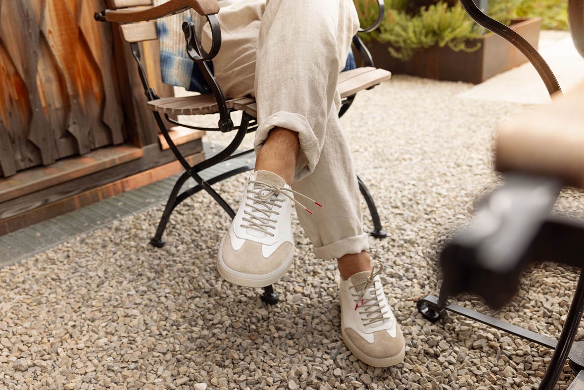 Think! Herren TURNA HE. Sneaker low mit Schnürung - Farbe: Beige Think! Herren TURNA HE. Sneaker low mit Schnürung - Material: Lederkombination - Farbe: Sand/Kombi