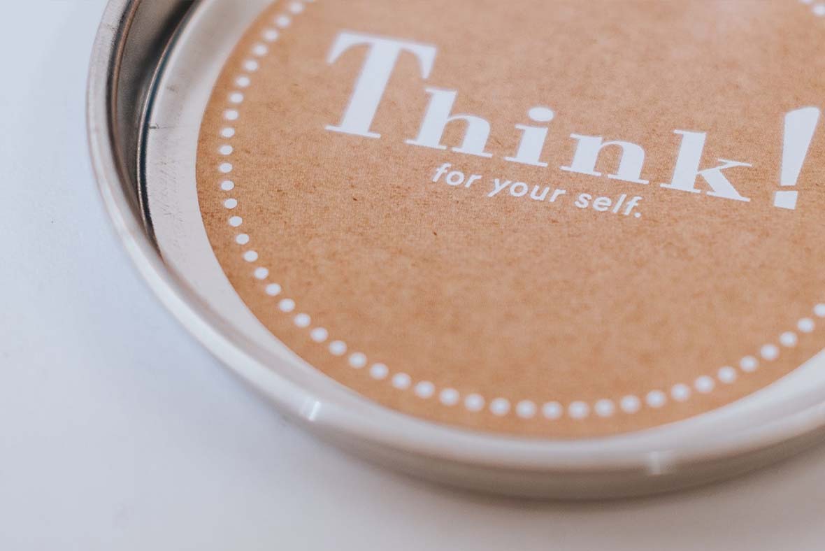 Lebenshilfe initiative by Think! - Employees packaging products Think! shoe polish - Handmade at Lebenshilfe Upper Austria