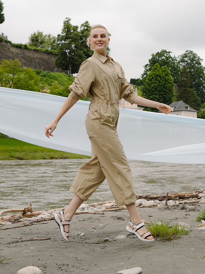 legero Woman SIRIS 2.0 Sandal with Velcro Fastener - Material: Nappa leather - Colour: Tasso