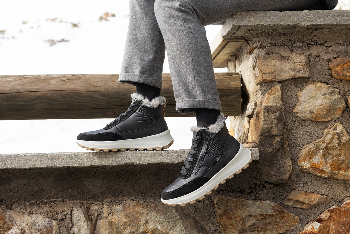 legero Damen T4 RUN Sneaker high mit Reißverschluss/Schnürung - Material: Textil - Farbe: Schwarz