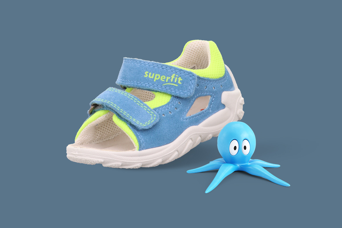 superfit Jungen FLOW Sandale mit Klettverschluss - Material: Veloursleder - Farbe: Hellblau/Hellgrün