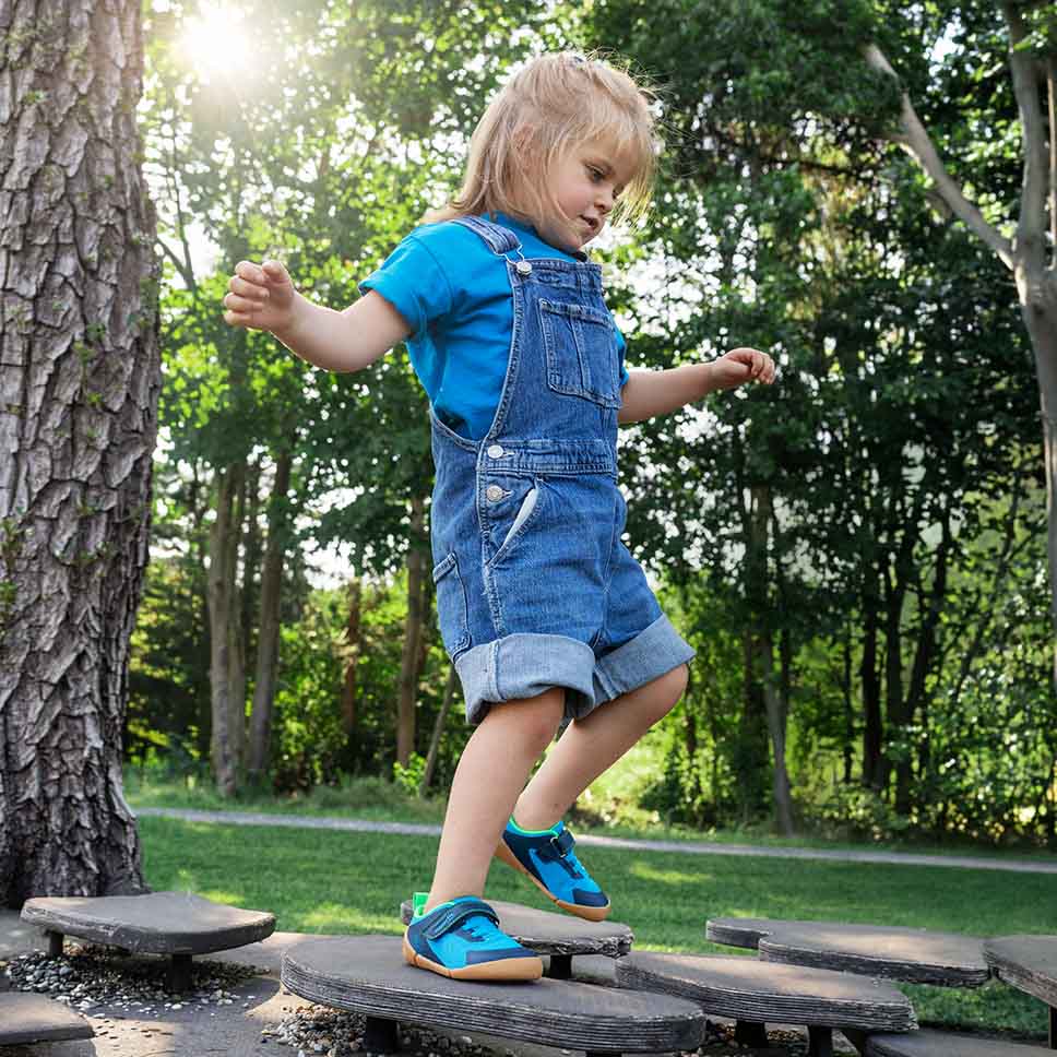 superfit Jungen VENTO Sneaker low mit Klettverschluss - Farbe: Blau - Material: Textil