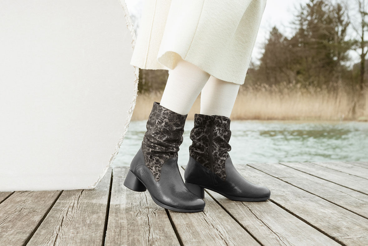 Think! Woman NANI Ankle boot with zip - Material: Leather combination - Color: Black