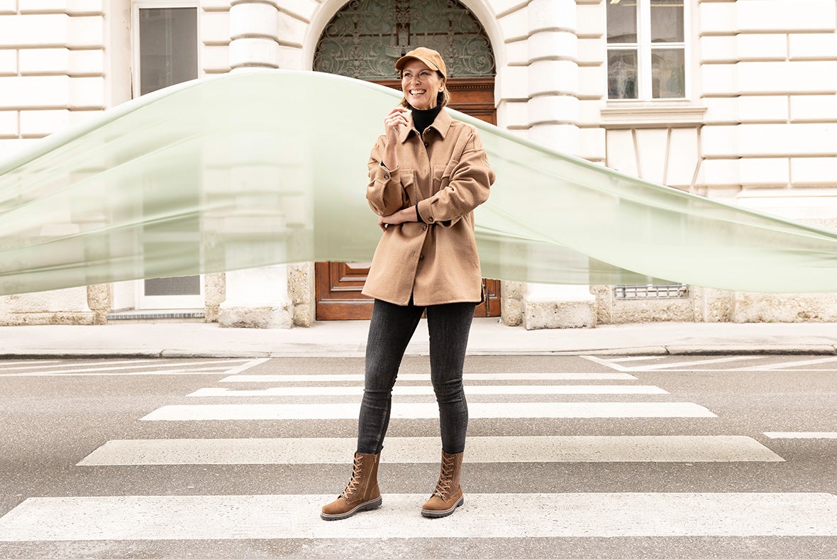 legero Damen MONTA Schnürboots mit Reißverschluss/Schnürung - Material: Veloursleder - Farbe: Braun