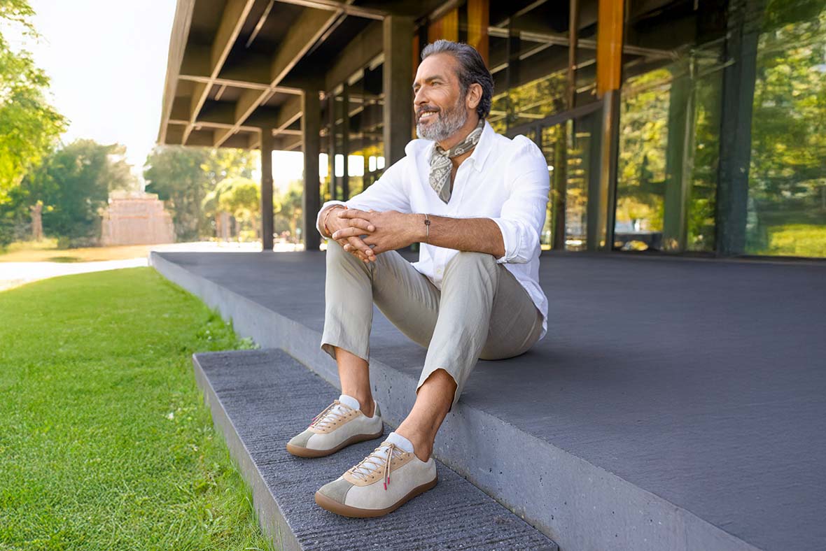 Think! Herren HAPPAT Sneaker low mit Schnürung - Farbe: Beige - Material: Veloursleder