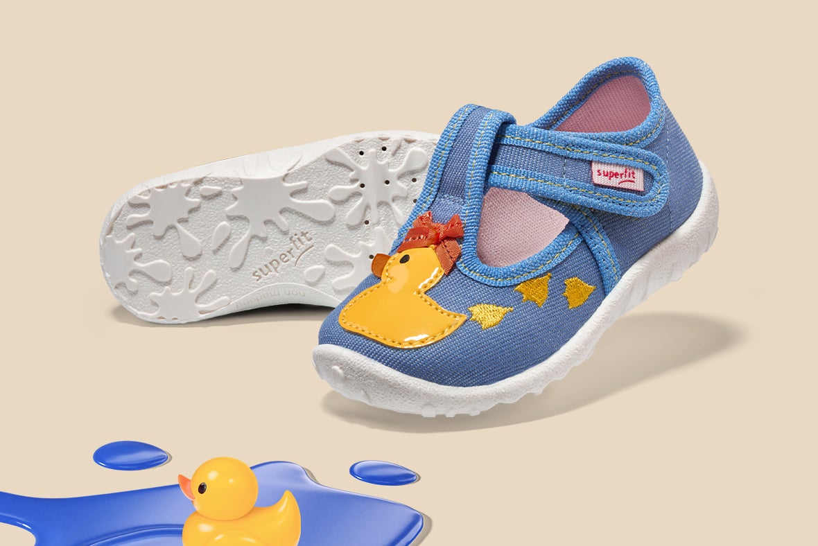 superfit Girls SPOTTY Slipper with Velcro Fastener - Colour: Blue superfit Girls SPOTTY Slipper with Velcro Fastener - Material: Textile - Colour: Light Blue