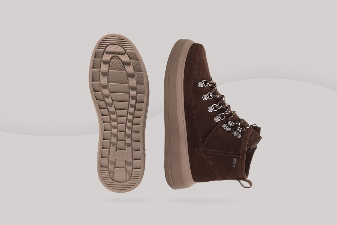 legero Woman WONDER Lace-up boot with Zip/Lacing - Colour: Brown - Material: Suede