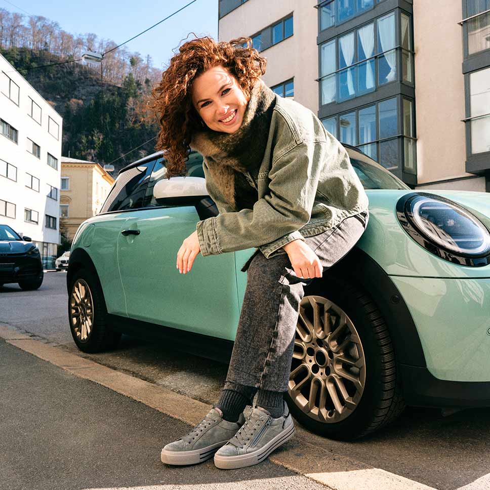 legero Damen LIMA 2.0 Sneaker low mit Reißverschluss/Schnürung - Farbe: Grün - Material: Veloursleder