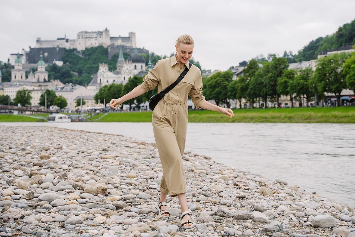 legero Woman SIRIS 2.0 Sandal with Velcro Fastener - Colour: Beige legero Woman SIRIS 2.0 Sandal with Velcro Fastener - Material: Nappa leather - Colour: Tasso