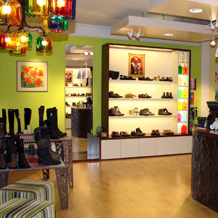 Think! Store Freiburg Think! Store Freiburg