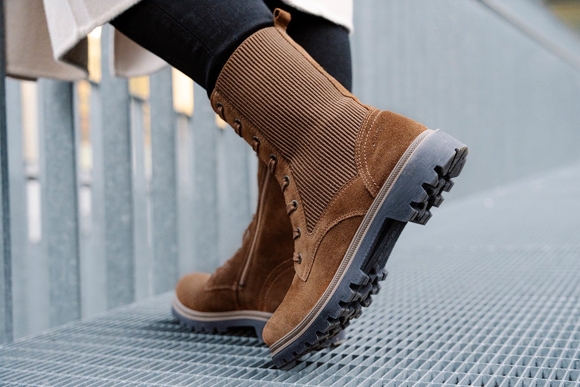 legero Damen MONTA Schnürboots mit Reißverschluss/Schnürung - Material: Veloursleder - Farbe: Braun
