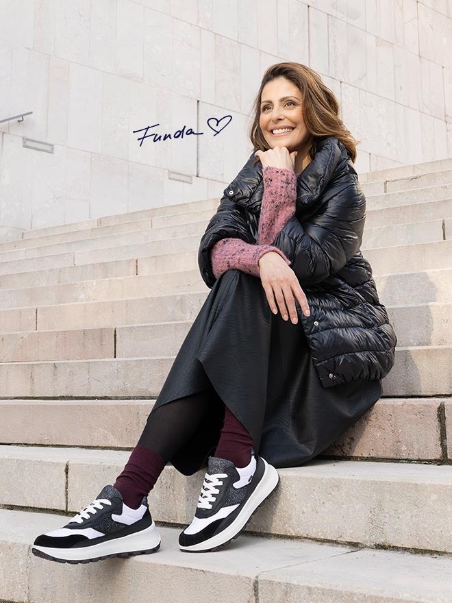 legero Damen T4 RUN Sneaker low mit Schnürung - Material: Nappaleder - Farbe: Schwarz
