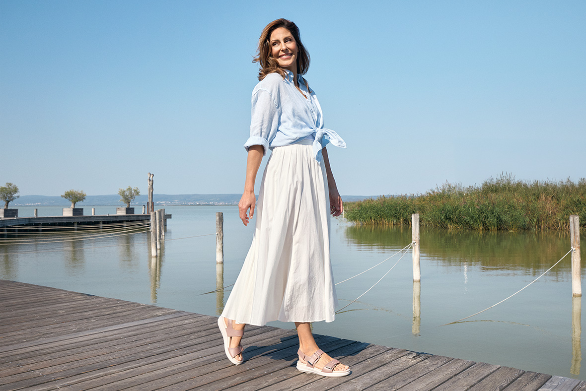 legero Damen ELLA Sandale mit Klettverschluss - Material: Effektleder - Farbe: Metallic Rose