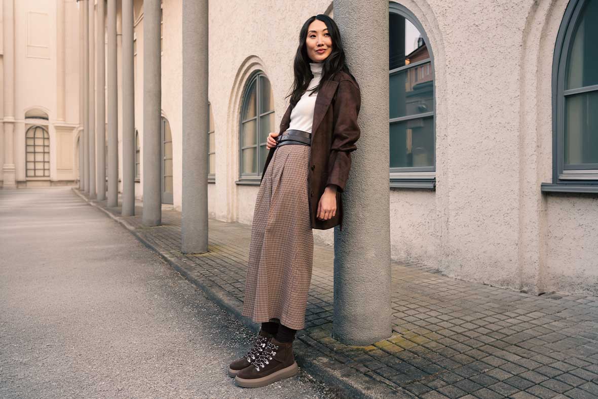 legero Damen WONDER Schnürboots mit Reißverschluss/Schnürung - Farbe: Braun legero Damen WONDER Schnürboots mit Reißverschluss/Schnürung - Farbe: Braun - Material: Veloursleder