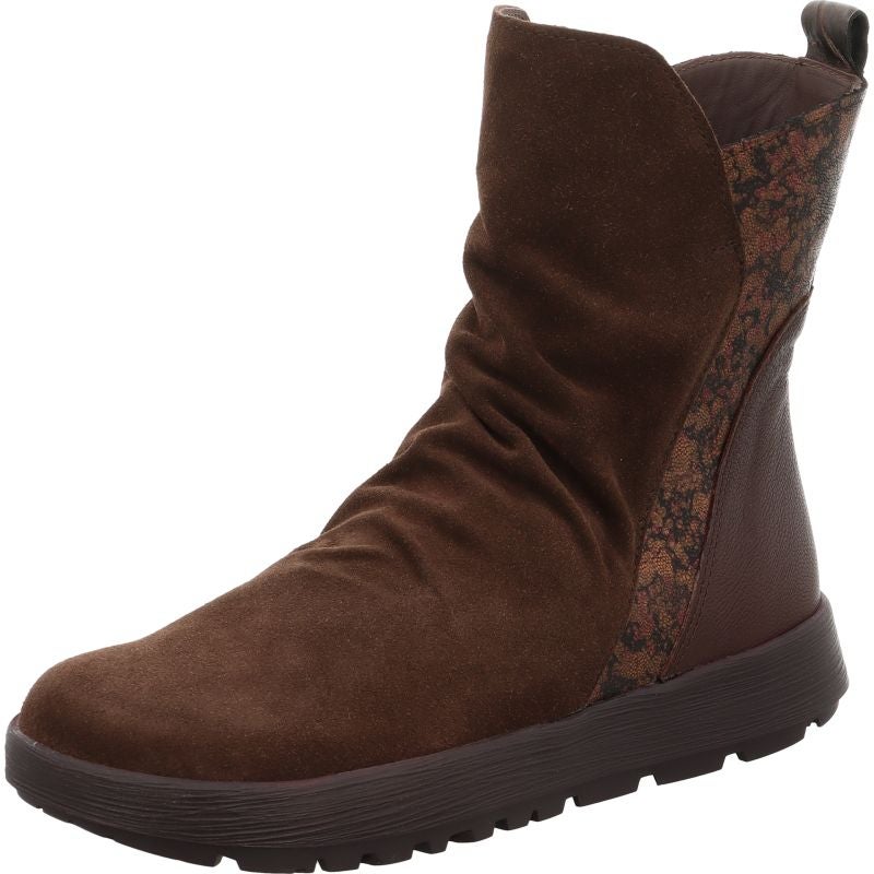 Think COMODA  - Material: Leather in Brown
