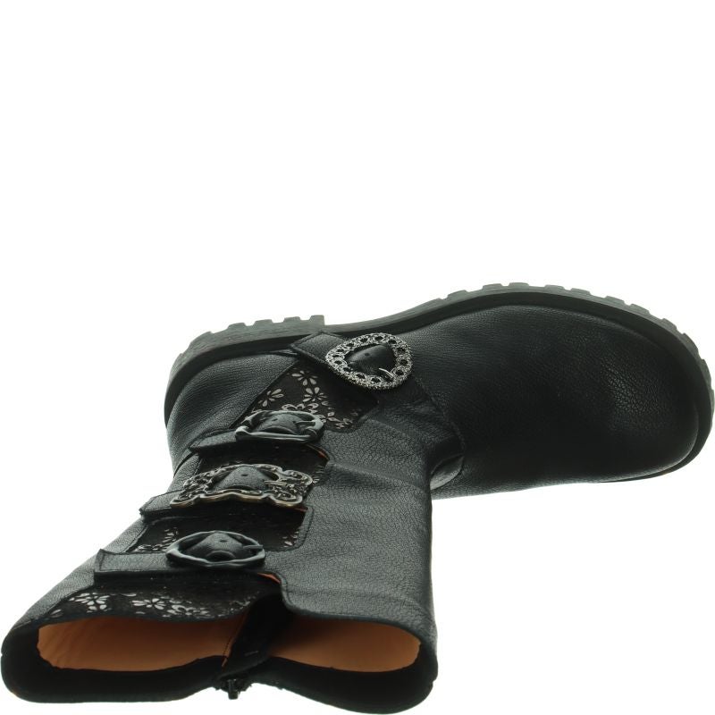 Think TRENTO  - Material: Leather in Black
