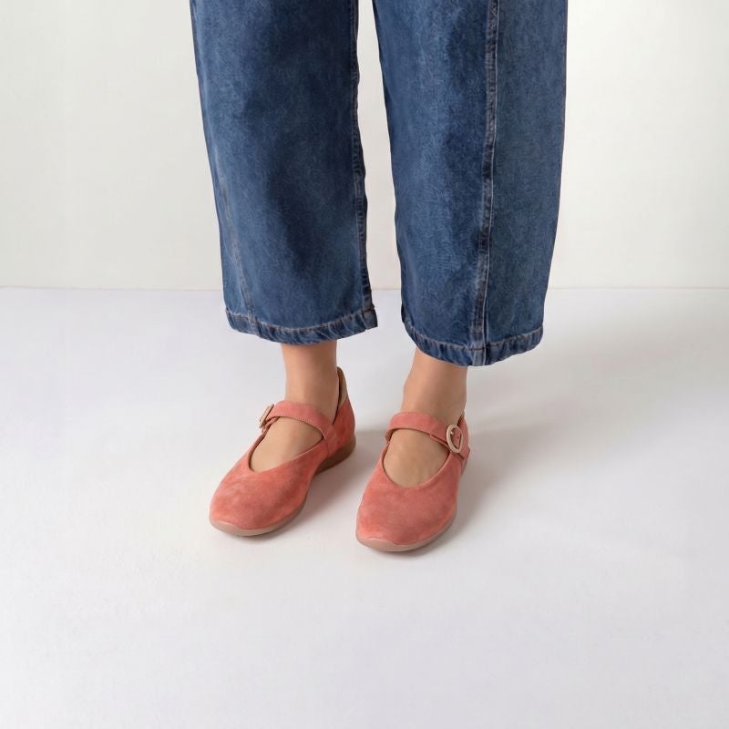 Think ALOA Woman Ballerina - Material: Leather in Rose