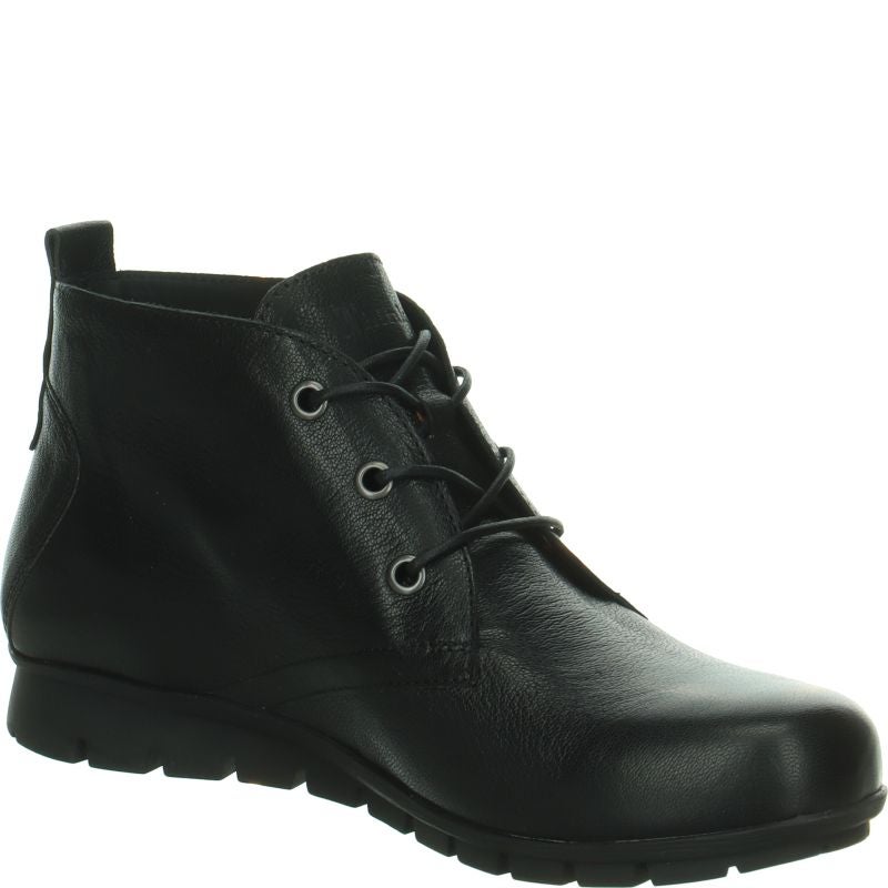 Think MENSCHA  - Material: Leather in Black