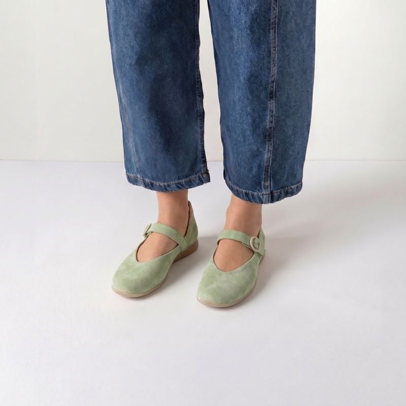 Think ALOA Woman Ballerina - Material: Leather in Green
