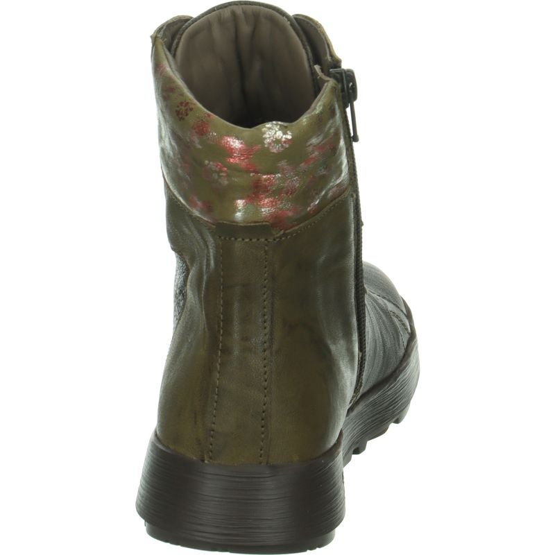 Think COMODA  - Material: Leather in Brown