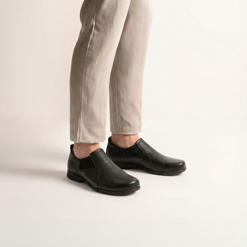 Think PENSA Men Men Slipper - Material: Leather in Black