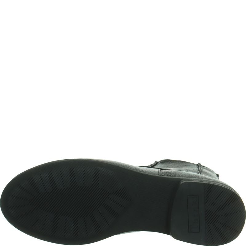 Think AGRAT 2  - Material: Leather in Black