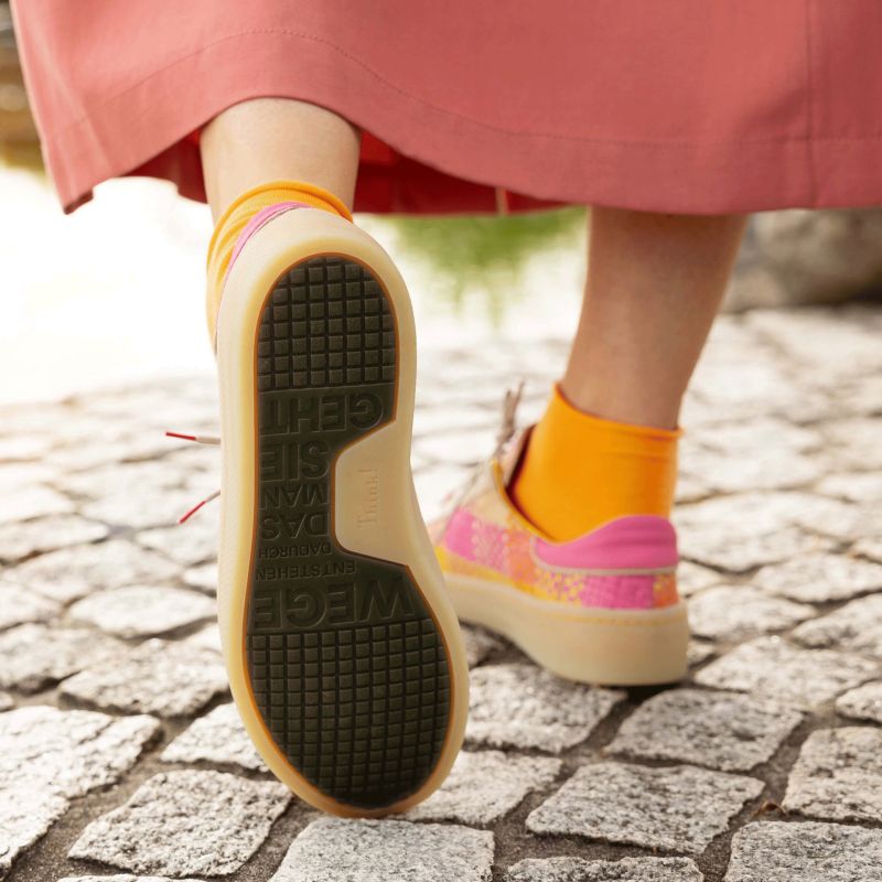 Think KUMI Woman Sneakers low - Material: Leather in Multi Colour