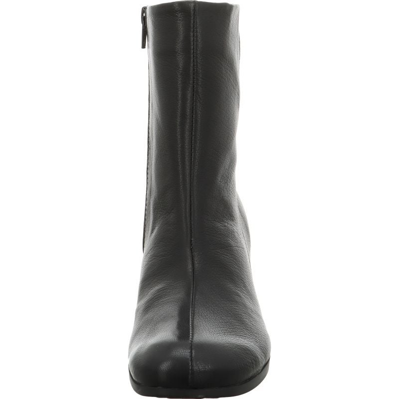 Think NANI Woman Ankle boot - Material: Leather in Black