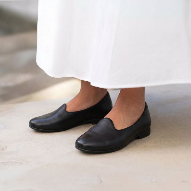 Think GUAD2 Woman Ballerina - Material: Leather in Black