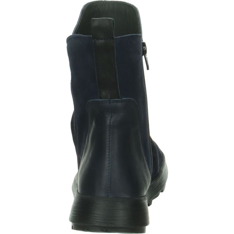 Think COMODA  - Material: Leather in Multicolored