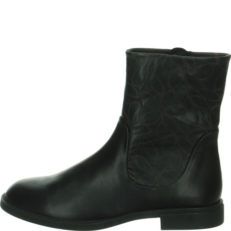 Think NINA  - Material: Leather in Black