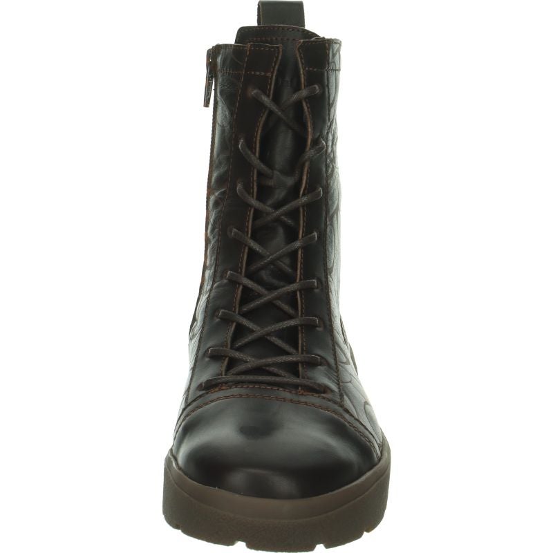 Think CREPES  - Material: Leather in Brown