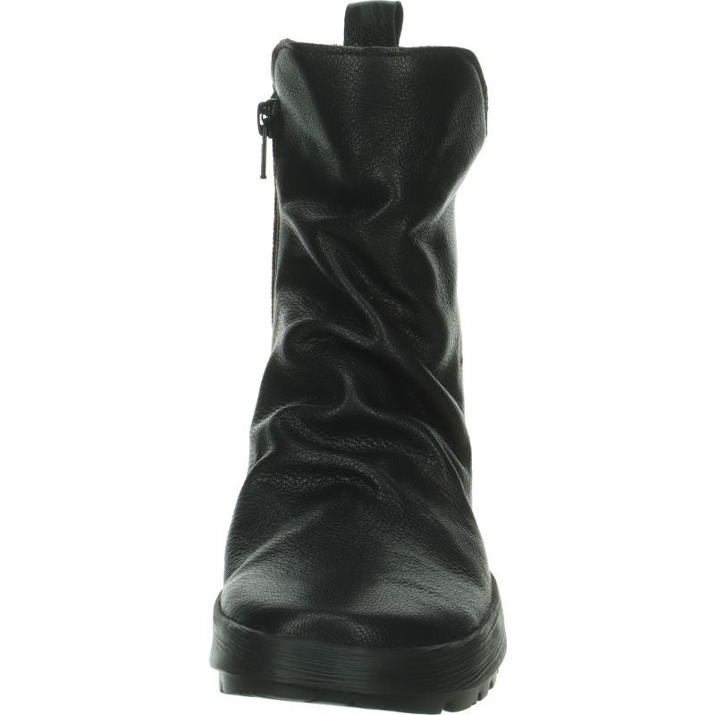 Think COMODA  - Material: Leather in Black